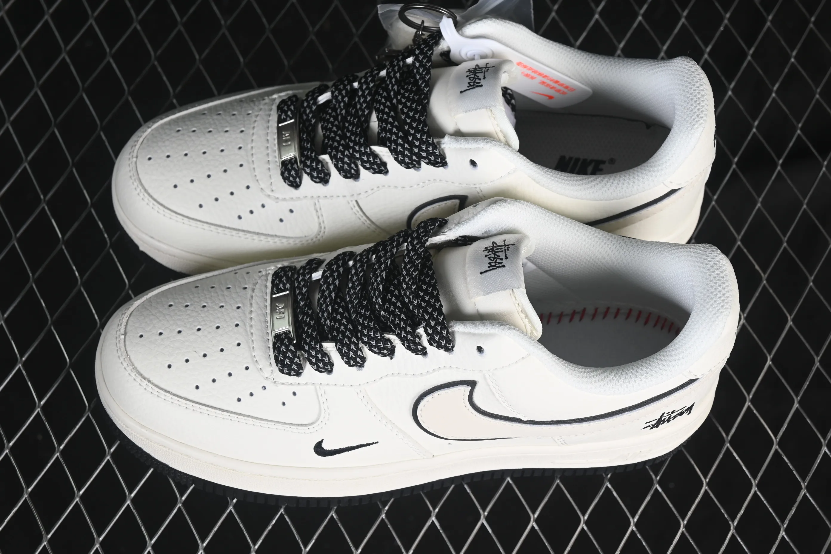 All categories Nk Air Force 1 Air Force series Nk Air Force 1 Low Air Force low-top Nike Air Force 1'07 Low Stusi co-branded beige black bottom Air Force 1 low-top casual sneakers CS5288-046